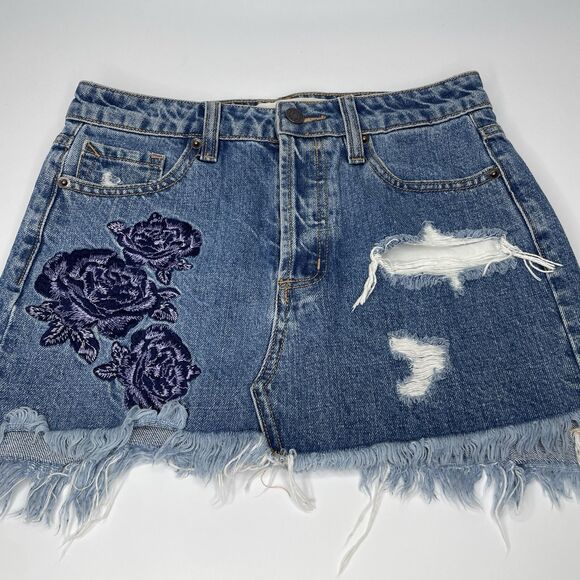 Hidden Jeans Mini Skirt Women XS Blue Floral Embroidery Distressed Denim Sexy - Picture 10 of 13